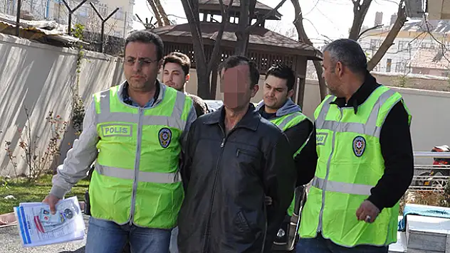 Konya'da sinyal kesici cihazla hırsızlık