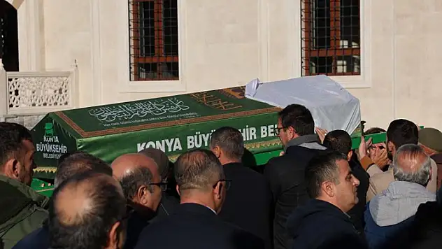 Konya'da sobadan sızan karbonmonoksit gazından zehirlenen kadın toprağa verildi
