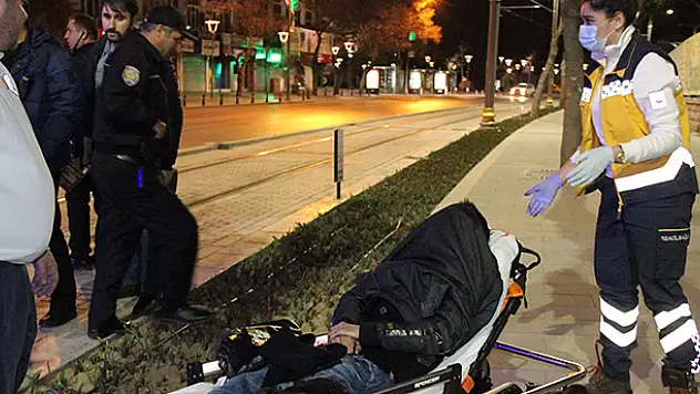 Konya'da sokak ortasında bıçaklı kavga