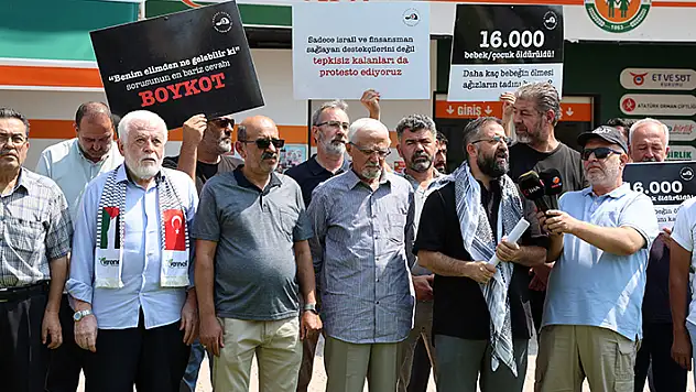 Konya'da STK'lardan Tarım Kredi Kooperatif Markete boykota uymama tepkisi
