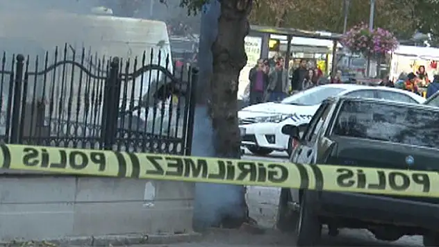 Konya'da şüphelinin bıraktığı şüpheli çanta fünyeyle patlatıldı