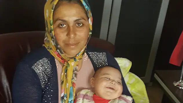 Konya'da sürekli ağlayan bebek artık gülecek