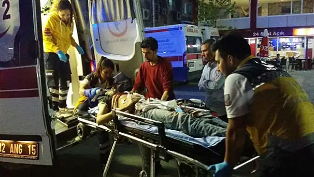 Konya'da Suriyelilerin gürültü kavgası kanlı bitti : 1 ölü