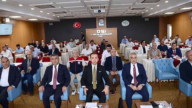 Konya'da suyun geleceği konuşuldu
