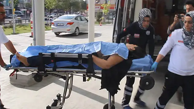 Konya'da tabancayla vurularak araçtan atılan kadın öldü