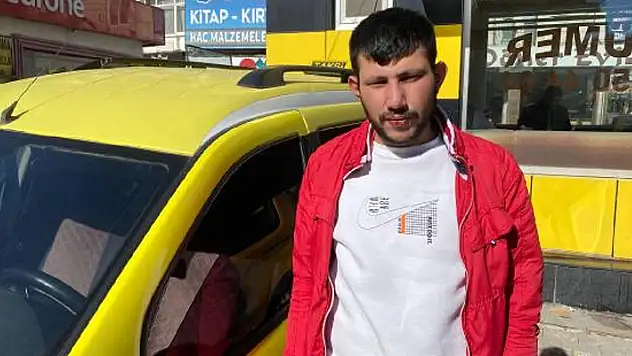 Konya'da taksi şoförü, müşterisi tarafından bıçaklandı!