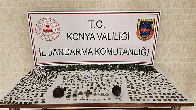 Konya'da tarihi eser kaçakçılığı yaptıkları iddiasıyla 3 zanlı yakalandı
