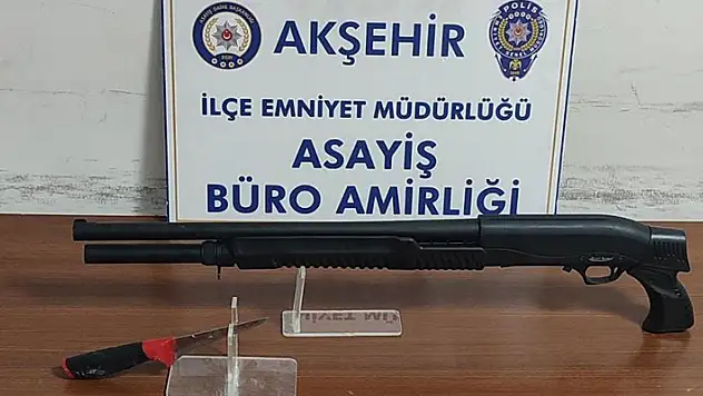 Konya'da tartıştığı oğlu tarafından bıçaklanan baba, oğlunu tüfekle vurarak yaraladı 