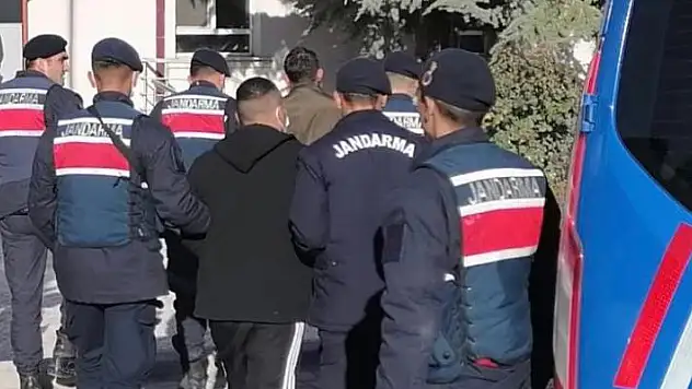 Konya'da taş ocağından hırsızlık yapan şüpheliler yakalandı
