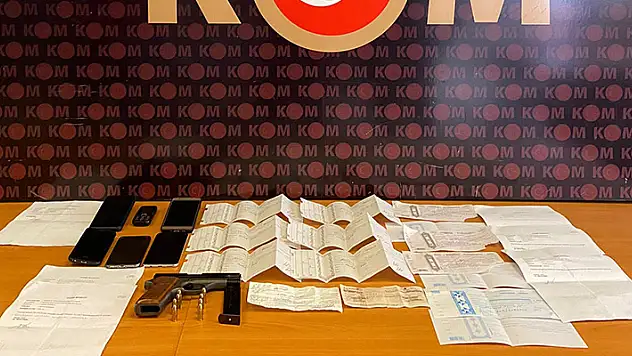 Konya'da tefecilik operasyonunda 5 şüpheli tutuklandı