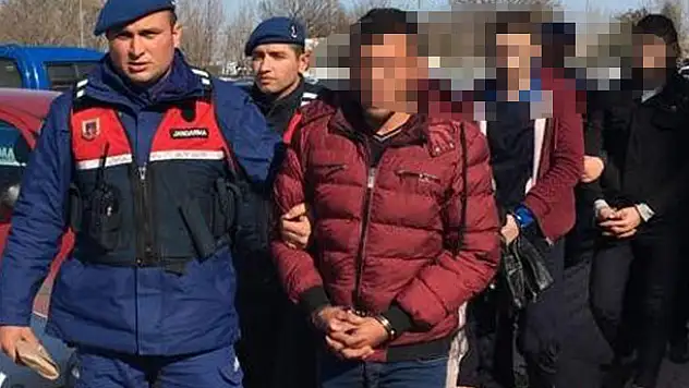 Konya'da telefon kablosu çalan 5 kişi yakalandı