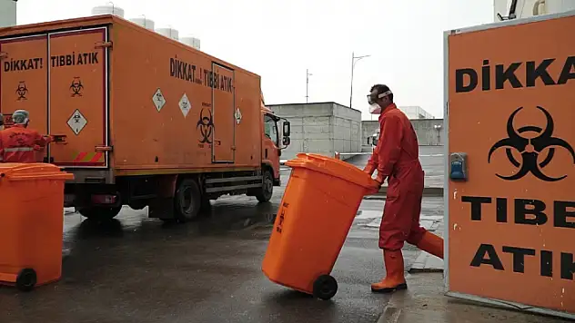 Konya'da tıbbi atıklar çevreye zarar vermeden bertaraf ediliyor
