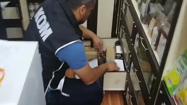 Konya'da tıbbı ürün kaçakçılarına operasyon:  2 kişi gözaltına alındı
