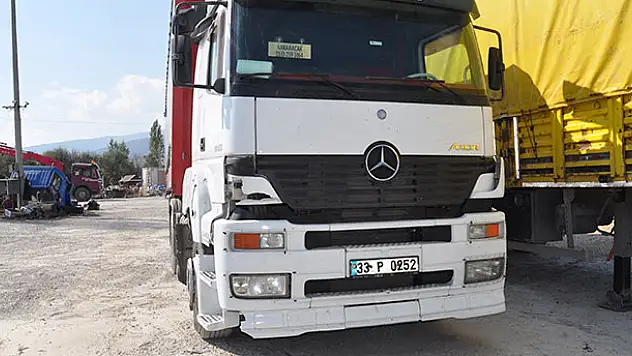 Konya'da tır kamyonete çarptı: 1 ölü