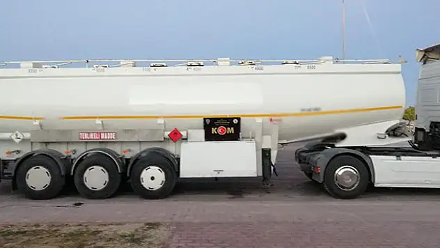 Konya'da tırda 26 bin 500 litre kaçak akaryakıt ele geçirildi, sürücü gözaltında