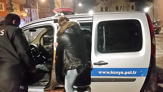 Konya'da tırnakçılık yapan şahıs tutuklandı