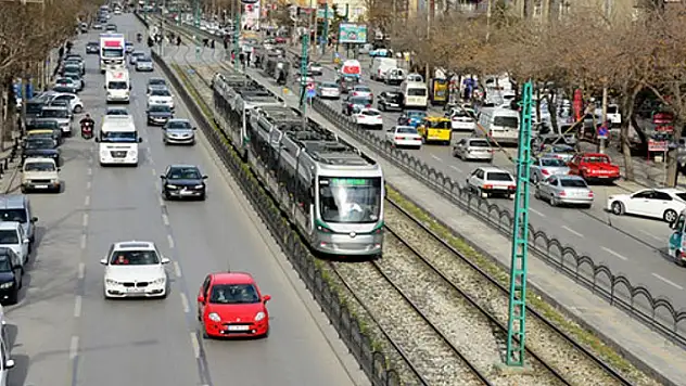 Konya'da trafiğe kayıtlı araç sayısı 890 bin 853'e ulaştı