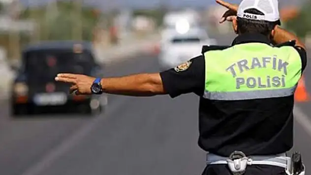 Konya'da trafik denetimlerinde kural ihlallerine 1 milyon 586 bin 934 TL ceza