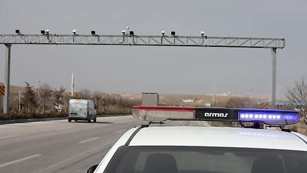 Konya'da trafik güvenliği üst noktaya çıkartılıyor! 360 derece kameralı araçlar trafikte olacak