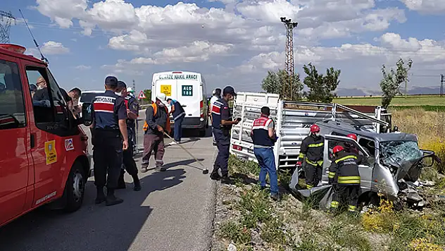 Konya'da trafik kazası: 2 ölü, 1 yaralı