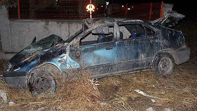 Konya'da trafik kazası: 2 ölü, 3 yaralı