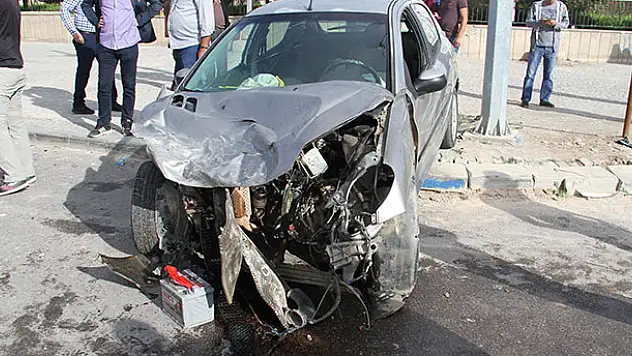 Konya'da trafik kazası: 2 yaralı
