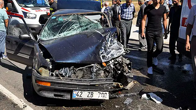 Konya'da trafik kazası : 3 yaralı