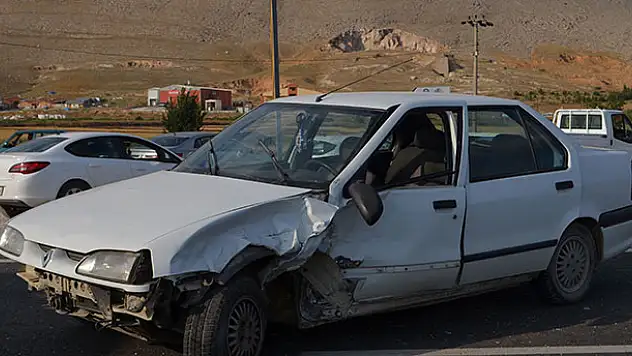 Konya'da trafik kazası: 4 yaralı
