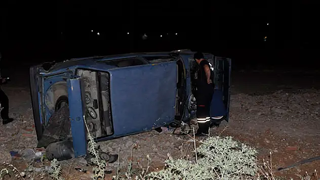 Konya'da trafik kazası : Takla atan otomobilin sürücüsü ağır yaralandı