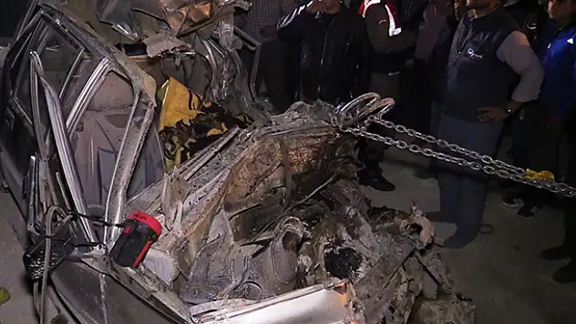Konya'da trafik kazası! Vatandaşlar yolu kapattı