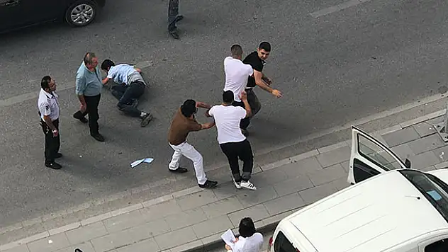 Konya'da trafik magandalarının kavgası