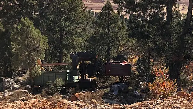 Konya'da traktörün devrildiği kazada 1 kişi öldü, 3 kişi yaralandı
