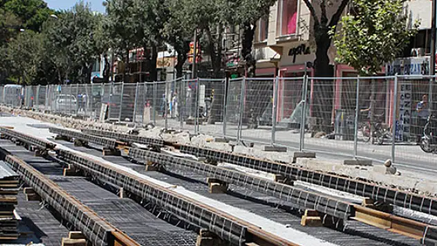 Konya'da tramvay hattı çalışması