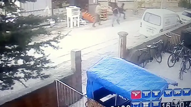 Konya'da tüfekle bakkal bastılar, iş yeri sahibini taradılar