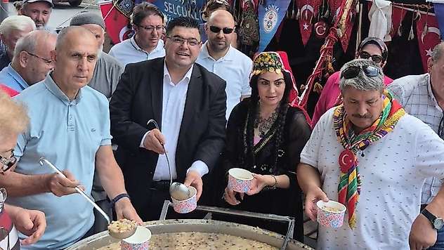 Konya'da Türk Kültürüne büyük ilgi