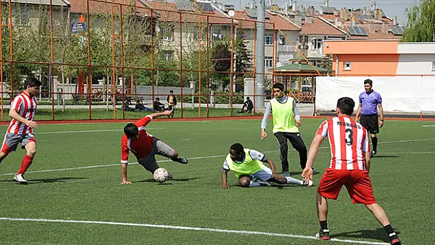 Konya'da Uluslarlarası Öğrenci Futbol Turnuvası başladı