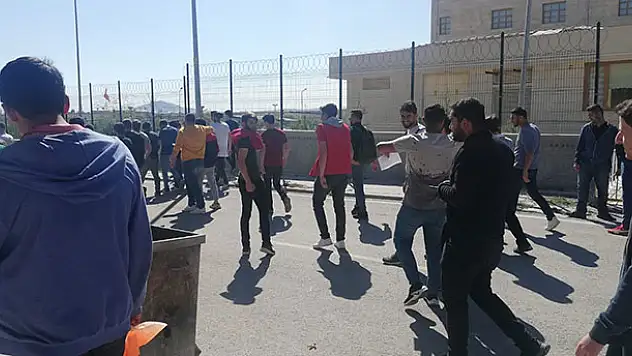 Konya'da üniversite öğrencilerinin yurt isyanı!