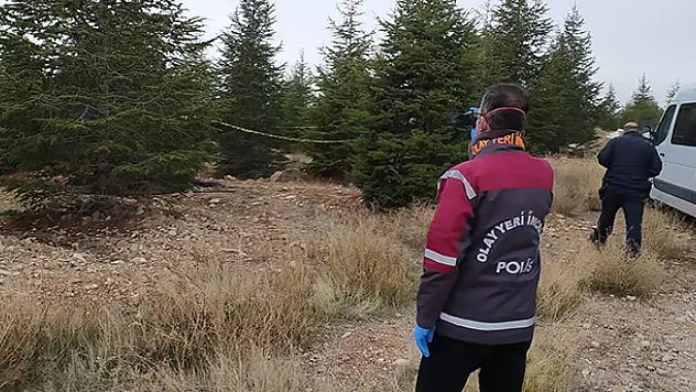 Konya'da üniversite yerleşkesinde erkek cesedi bulundu! 55-60 yaşlarında olduğu tahmin ediliyor