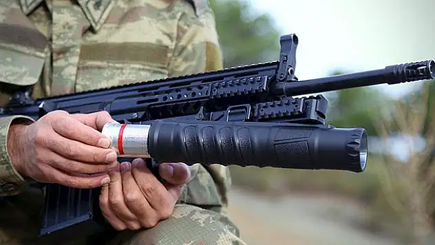 Konya'da üretildi! Yerli 'bomba atarlar' kışlada