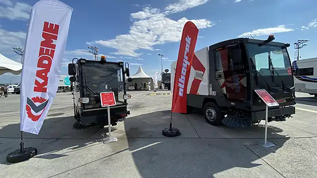 Konya'da üretilen yerli yol süpürme araçları TEKNOFEST'te
