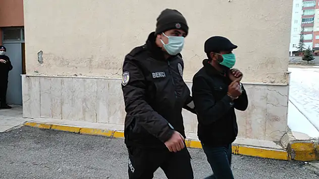 Konya'da uyuşturucu operasyonda 4 kişi tutuklandı