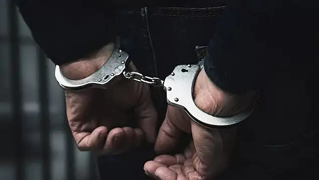 Konya'da uyuşturucu operasyonlarında 2 kişi tutuklandı
