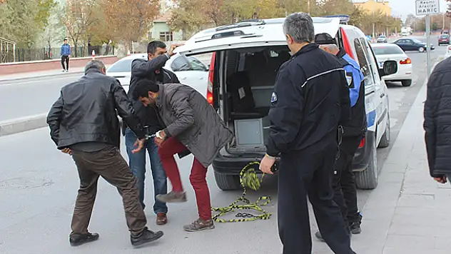 Konya'da uyuşturucu operasyonu : 5 kişi tutuklandı