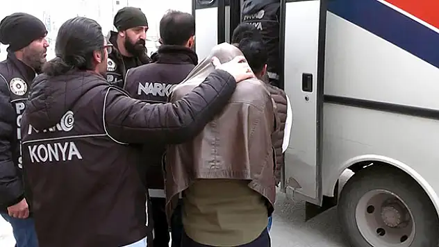 Konya'da uyuşturucu operasyonu: 6 gözaltı