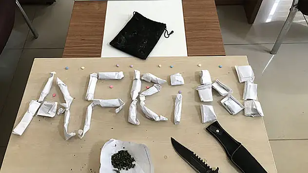 Konya'da uyuşturucu operasyonunda 2 gözaltı