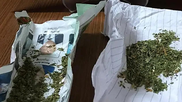 Konya'da uyuşturucu operasyonunda 2 kişi gözaltına alındı