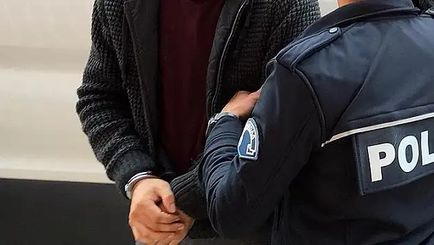 Konya'da uyuşturucu operasyonunda 2 şüpheli yakalandı
