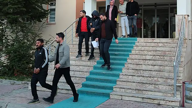 Konya'da uyuşturucu operasyonunda 2 şüpheli tutuklandı
