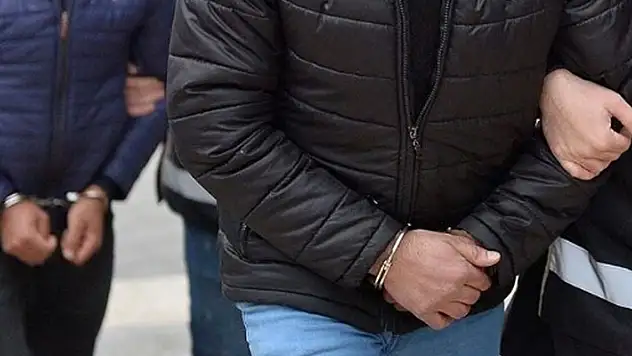 Konya'da uyuşturucu operasyonunda 3 kişi gözaltına alındı