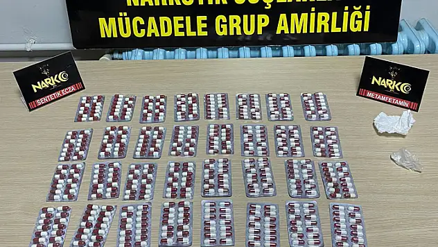 Konya'da uyuşturucu operasyonunda 3 zanlı tutuklandı

